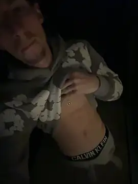 MikesWood21 online show from 10/04/25, 11:25