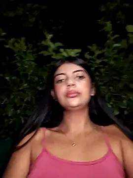 Baby Niels online show from 02/15/25, 02:58