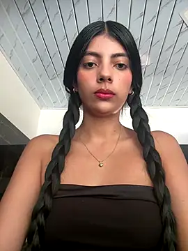 Baby Niels online show from 09/29/25, 01:27