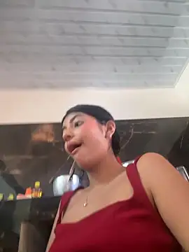 Baby Niels online show from 10/28/25, 02:53