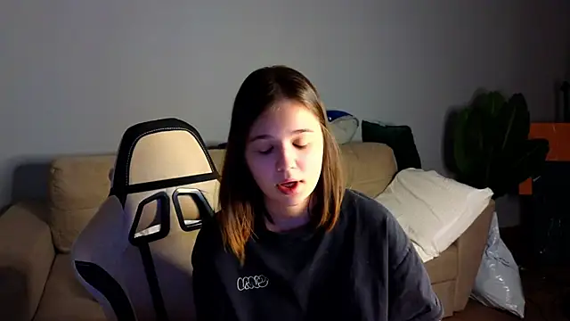 Leela sun online show from 02/21/25, 06:48