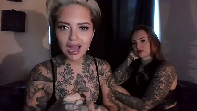 Snapshot of Alexandersonxo chatting on 11/30/25, 11:03 Alexandersonxo online show from 11/30/25, 11:03