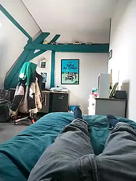 Snapshot of JulesG18 chatting on 02/27/26, 10:59 JulesG18 online show from 02/27/26, 10:59