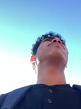 Ryan-hot online show from 12/20/24, 02:49