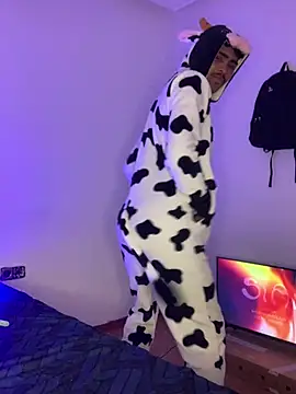 Ryan-hot online show from 01/24/25, 06:04