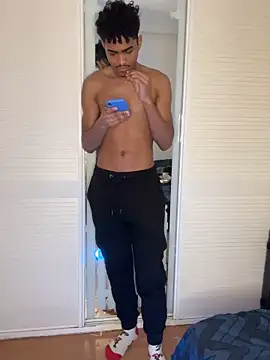 Ryan-hot online show from 03/04/25, 02:49