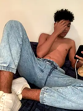 Ryan-hot online show from 09/16/25, 07:59