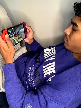 Ryan-hot online show from 10/22/25, 11:37