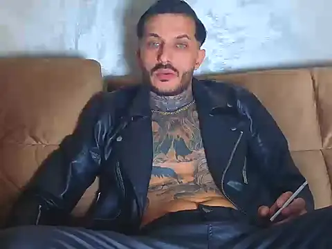 MentoXXL online show from 11/01/25, 05:26