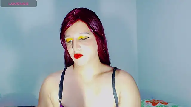 Snapshot of alexandrasexy32 chatting on 07/15/26, 03:34 alexandrasexy32 online show from 07/15/26, 03:34