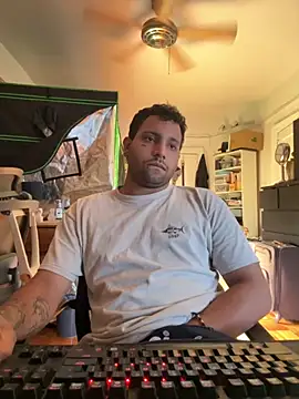 Snapshot of TacosSenpai chatting on 10/07/25, 09:34 TacosSenpai online show from 10/07/25, 09:34