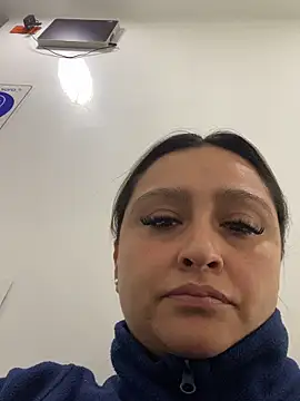 Keittly  online show from 11/17/25, 08:36