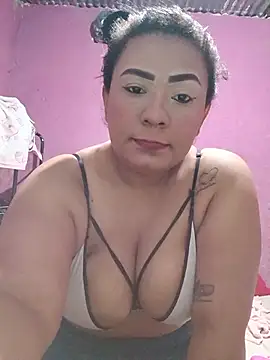 Snapshot of Milena1024 chatting on 07/17/26, 12:39 Milena1024 online show from 07/17/26, 12:39