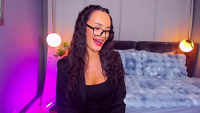 CarlaWhite online show from 04/17/26, 03:31