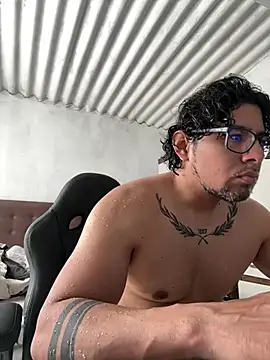 Snapshot of ikkipro chatting on 02/23/26, 02:47 ikkipro online show from 02/23/26, 02:47