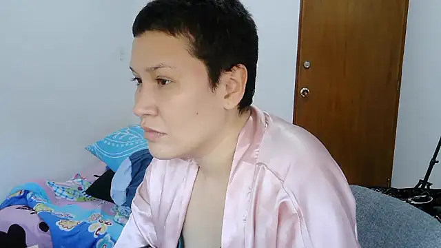 luxandracon23 online show from 01/09/26, 08:32