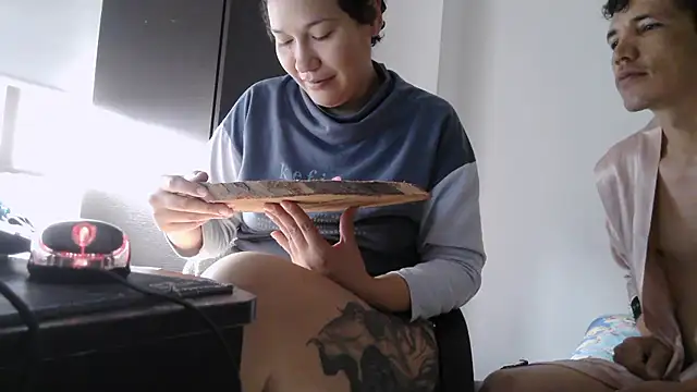 luxandracon23 online show from 02/22/26, 12:58