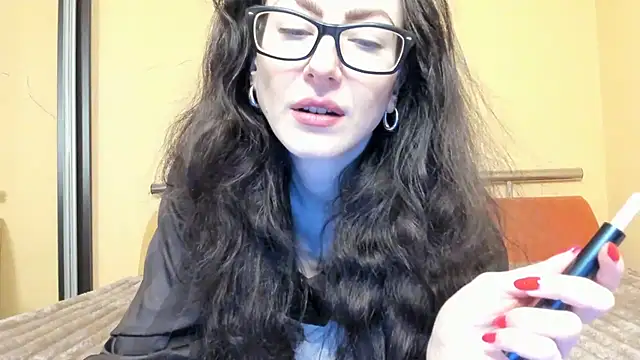 Baby Jewel online show from 12/20/25, 12:01