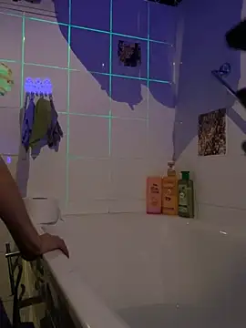 Snapshot of Gilgamesch1704 chatting on 12/28/24, 11:05 Gilgamesch1704 online show from 12/28/24, 11:05