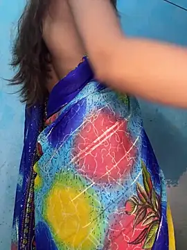 Lunaxx001 online show from 04/12/26, 05:56