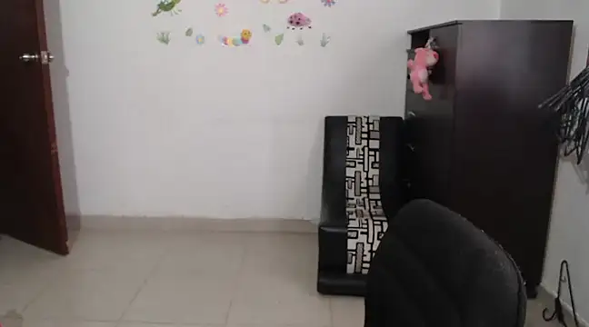 Snapshot of allison_11p chatting on 12/09/24, 03:22 allison 11p online show from 12/09/24, 03:22