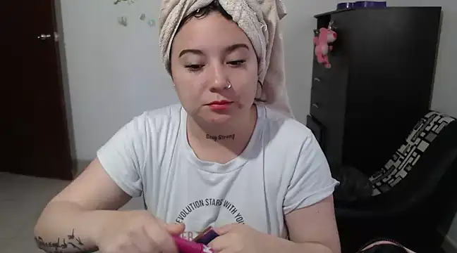 Snapshot of allison_11p chatting on 01/07/25, 12:31 allison 11p online show from 01/07/25, 12:31