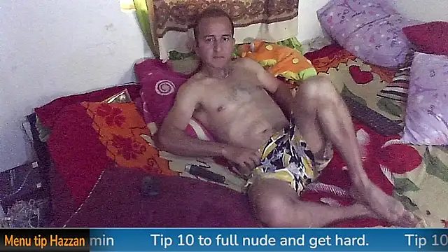 Snapshot of yazforeSolo chatting on 01/22/25, 08:49 yazforeSolo online show from 01/22/25, 08:49