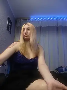 Snapshot of JaneLaJewel chatting on 06/03/26, 06:02 JaneLaJewel online show from 06/03/26, 06:02