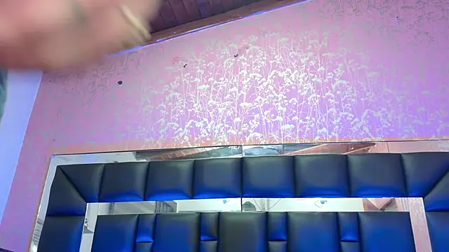 Sofia martiin online show from 09/20/25, 03:07