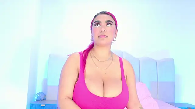 Sofia martiin online show from 12/04/25, 03:05