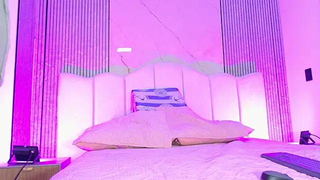 Sofia martiin online show from 01/09/26, 03:31