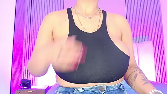 Sofia martiin online show from 01/11/26, 03:33