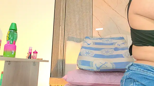 Sofia martiin online show from 04/01/26, 03:18