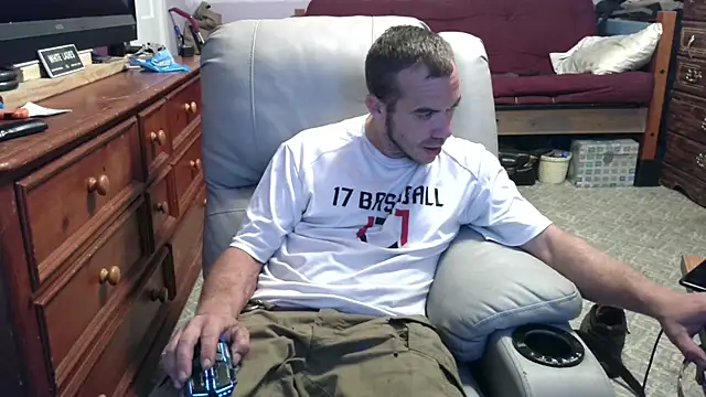 ScubaStevex online show from 10/01/25, 01:33