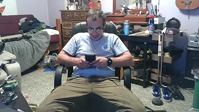 ScubaStevex online show from 10/29/25, 10:44