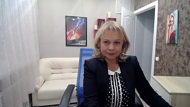 Milla Cutie18 online show from 01/23/25, 11:58