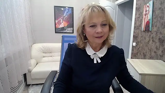 Milla Cutie18 online show from 01/27/25, 08:51