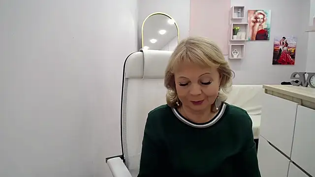 Milla Cutie18 online show from 02/25/26, 06:34