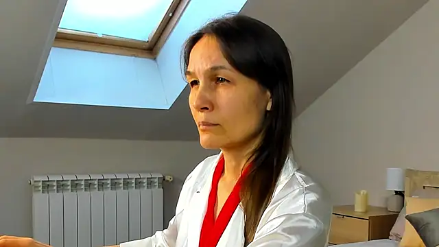 Lillian White online show from 02/02/25, 07:09