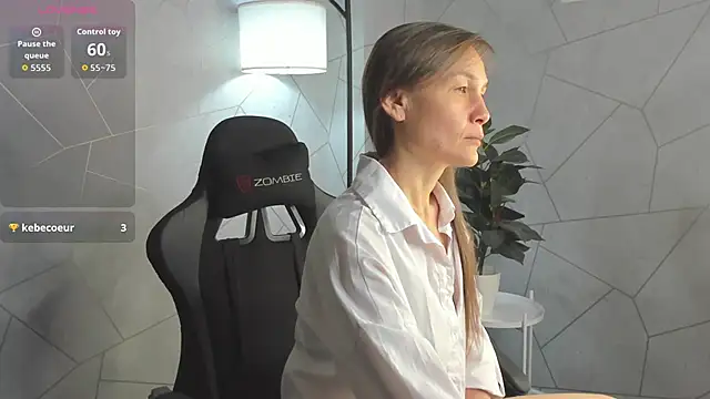 Lillian White online show from 09/14/25, 12:54