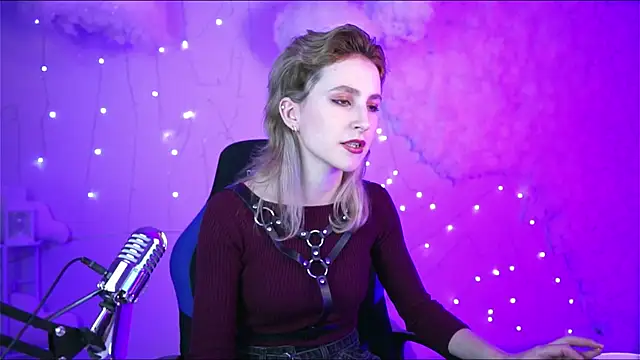 LuxRayi online show from 01/05/25, 06:45