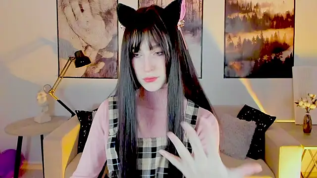 LuxRayi online show from 01/28/25, 03:14