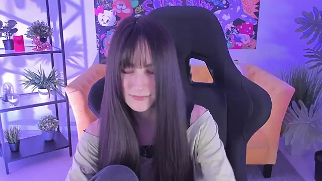 LuxRayi online show from 02/05/25, 09:07