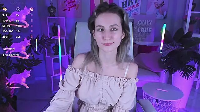 LuxRayi online show from 09/09/25, 06:07