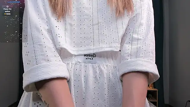 MayBennett online show from 01/05/25, 06:13