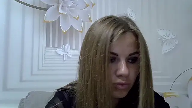 TinaFun4u online show from 09/22/25, 08:11