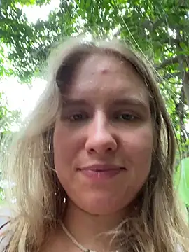 fluffy bunnyxxx online show from 12/27/24, 04:26