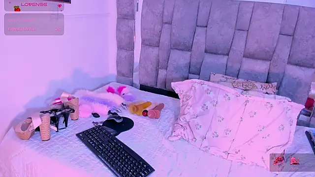 MorganitaX online show from 02/19/25, 08:20