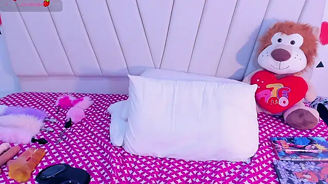 MorganitaX online show from 03/12/25, 03:40