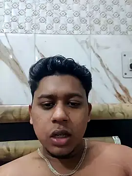 Snapshot of sailord chatting on 02/05/25, 12:27 sailord online show from 02/05/25, 12:27